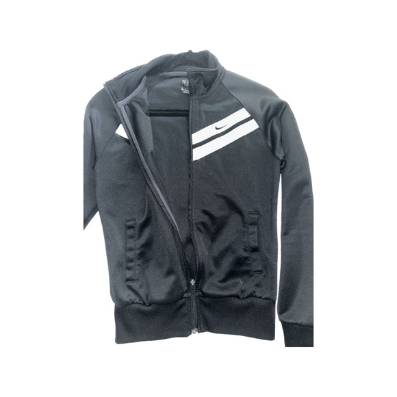 Nike jacket - Picture 3 of 3